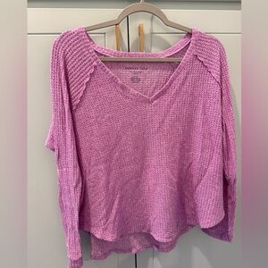 AMERICAN EAGLE PINK SWEATER